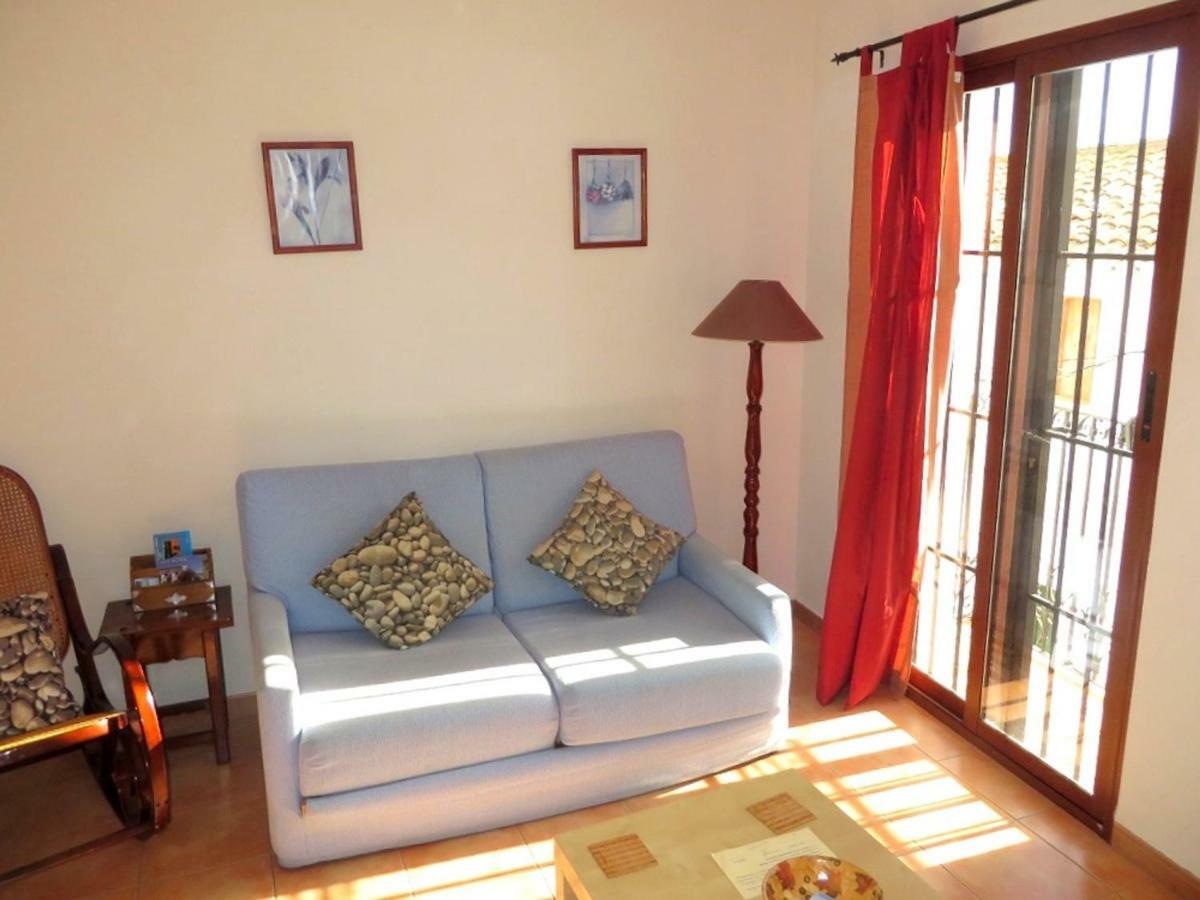 Piso Mettenza Altea Bagian luar foto